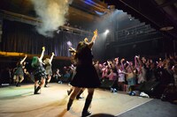 「KAWAII POP FES by＠JAM in台湾」東京女子流のライブの様子。