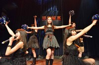 「KAWAII POP FES by＠JAM in台湾」東京女子流のライブの様子。