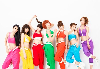 ウェザーガールズ。左から3番目が新メンバーのリア。