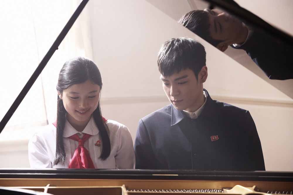 映画「同窓生」からのワンシーン。 (c)2013 SHOWBOX/MEDIAPLEX INC. AND THE LAMP CO., LTD. ALL RIGHTS RESERVED.