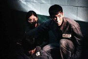 映画「同窓生」からのワンシーン。 (c)2013 SHOWBOX/MEDIAPLEX INC. AND THE LAMP CO., LTD. ALL RIGHTS RESERVED.