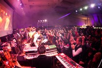 cro-magnon Orchestra （Photo by Takanori Tsukiji [STARSERVERCLUB]）