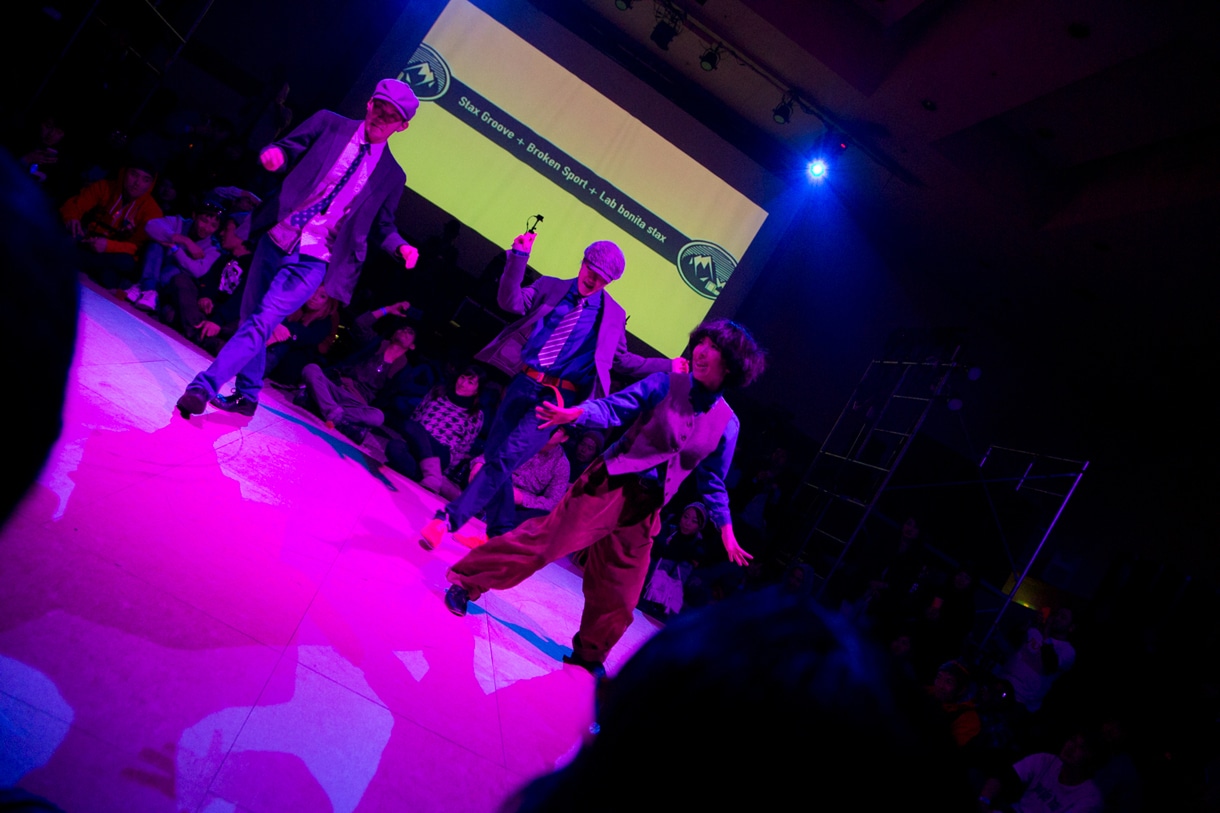 ダンスパフォーマンスの様子。 （Photo by Takanori Tsukiji [STARSERVERCLUB]）