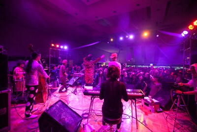 SOIL & "PIMP" SESSIONS。 （Photo by Takanori Tsukiji [STARSERVERCLUB]）