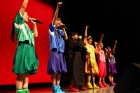 「HMV presents『なにわのはにわ』レインボーツアー出陣式」の様子。