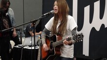 「the NAMM show 2014」で海外初ライブを行う片平里菜。