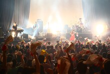 ケラケラ「ケラケライフツアー追加公演 ～ありがとうこの街にうまれたこと～」大阪・和泉シティプラザ 弥生の風ホール公演の様子。