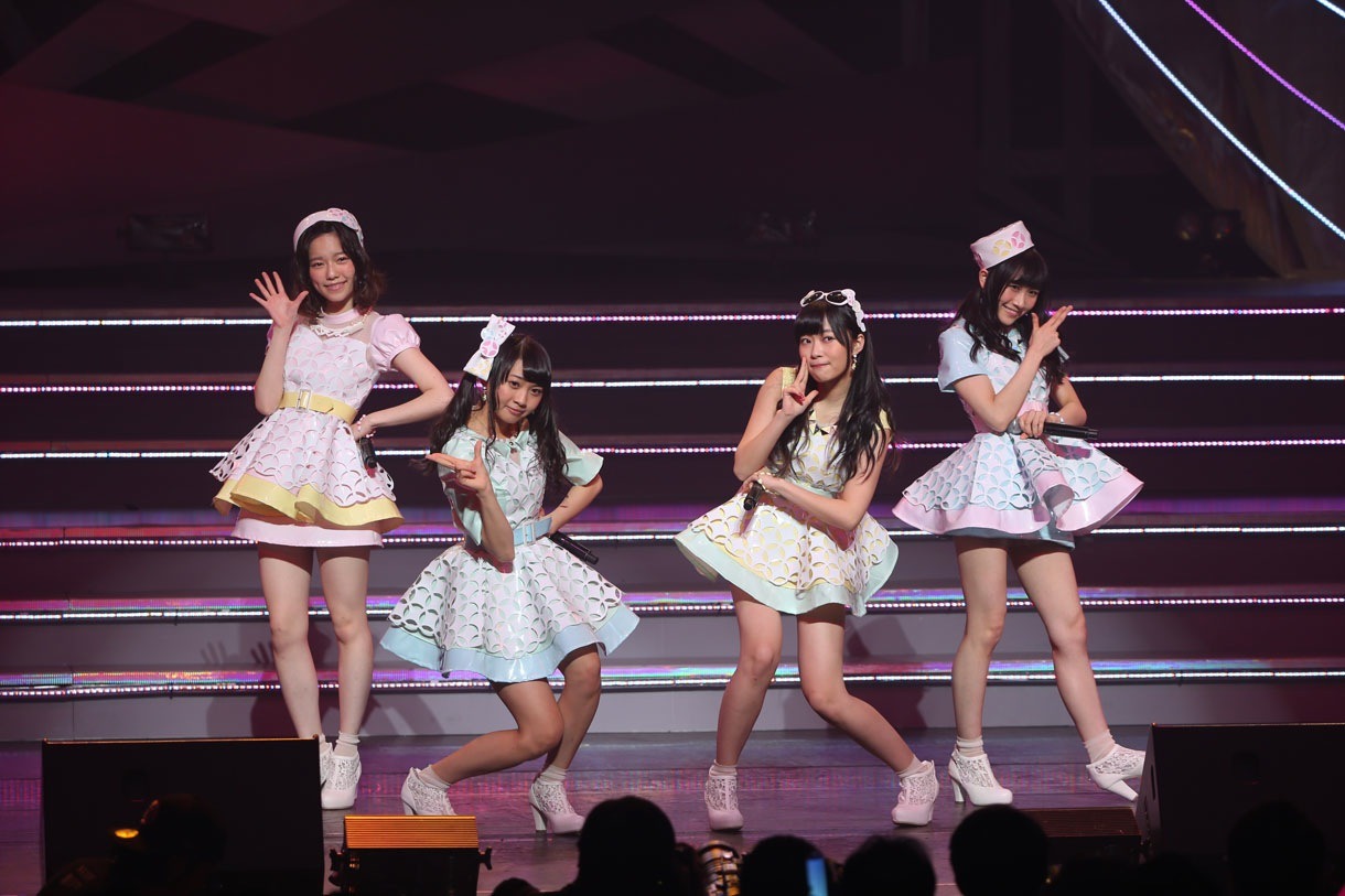 AKB48「AKB48ユニット祭り 2014」の様子。（C）AKS