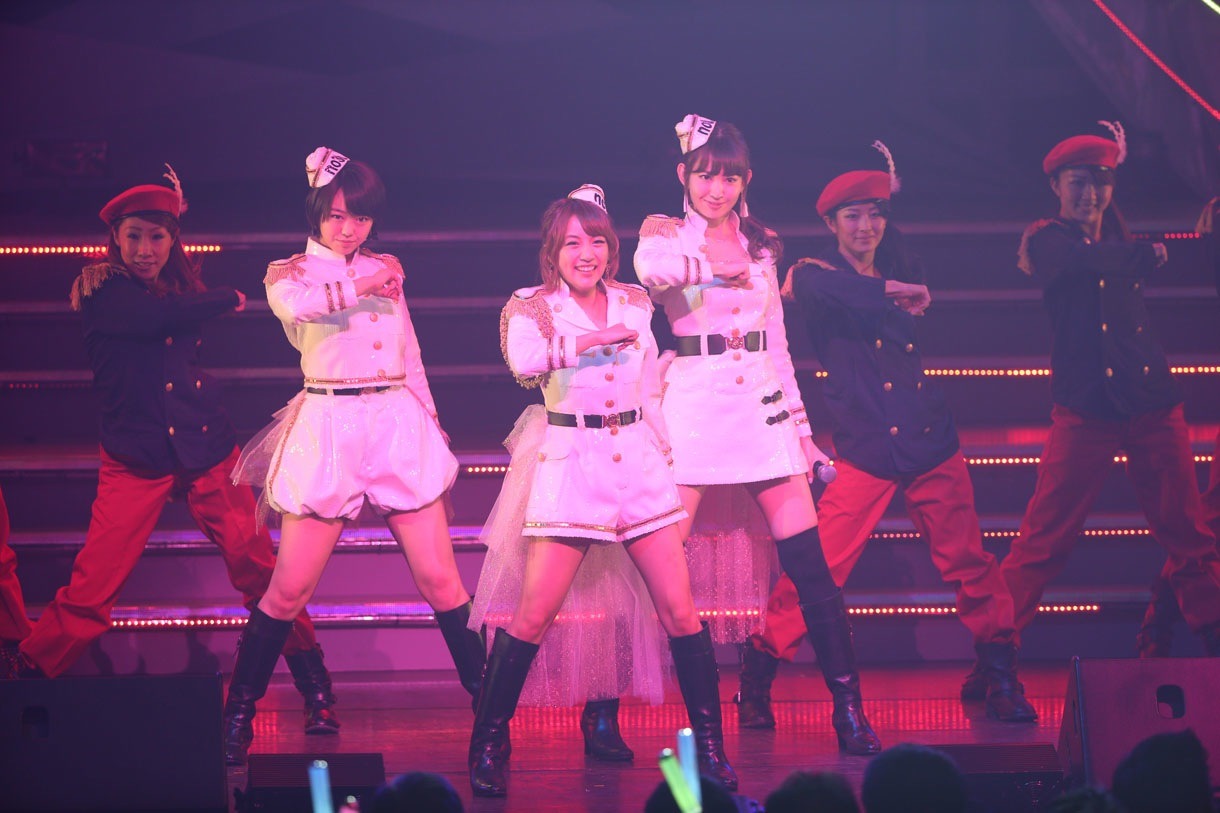 AKB48「AKB48ユニット祭り 2014」の様子。（C）AKS