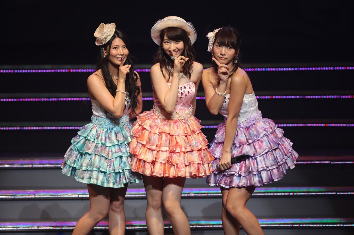 AKB48「AKB48ユニット祭り 2014」の様子。（C）AKS