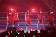 AKB48「AKB48ユニット祭り 2014」の様子。（C）AKS