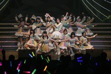 AKB48「AKB48ユニット祭り 2014」の様子。（C）AKS