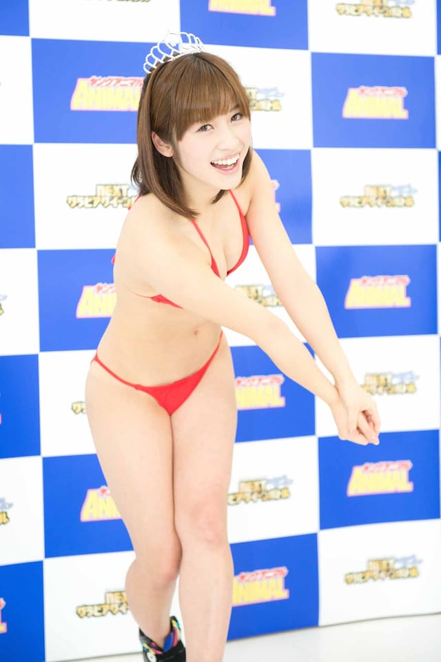 ヤングアニマル「NEXT グラビアクイーンバトル セカンドシーズン」でグランプリに輝いた仙石みなみ。