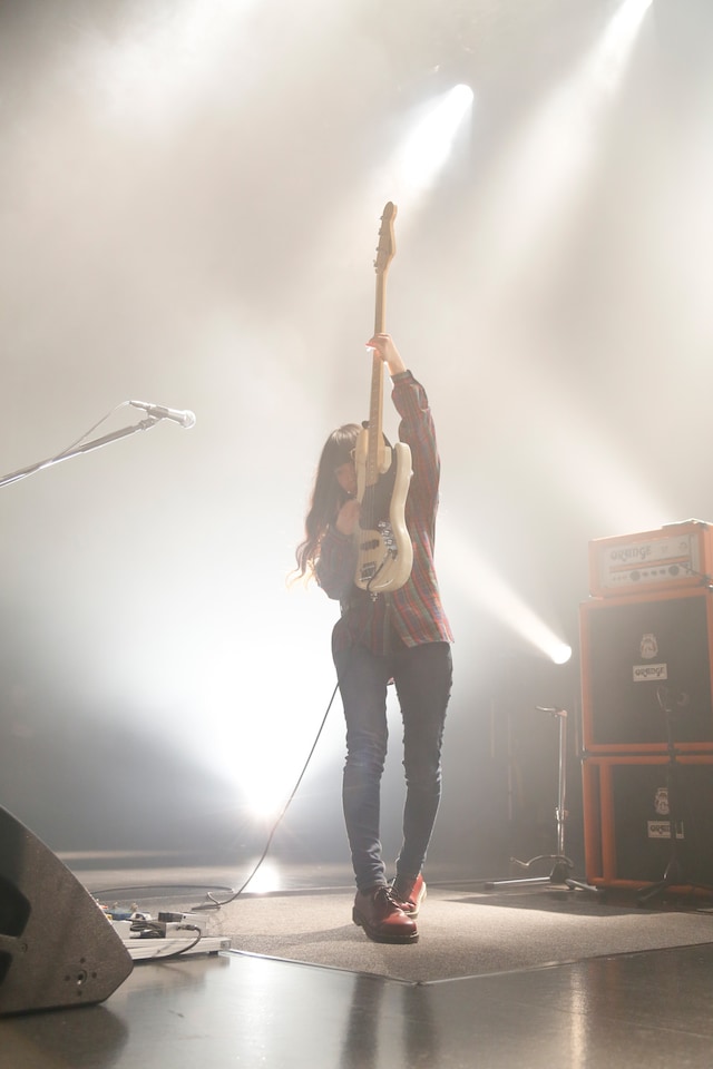 345（Vo, B / geek sleep sheep）（撮影：岡田貴之、石川浩章）