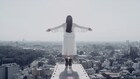 miwa、高層ビル屋上で熱唱&ライトハンド炸裂の新曲PV