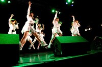 モーニング娘。'14リリースイベントの様子。