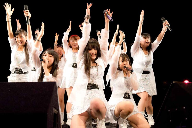 モーニング娘。'14リリースイベントの様子。
