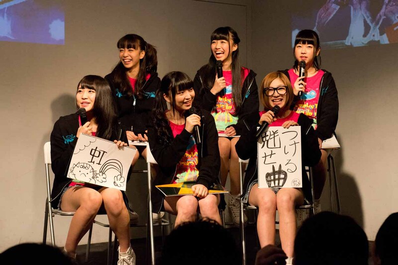 Cheeky Parade×2.5D「プロジェクトCP～挑戦者たち～ vol.1」の様子。