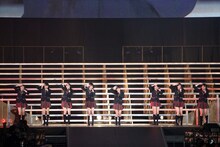 「チャイムはLOVE SONG」を披露するSKE48ドラフト生。 (c)AKS
