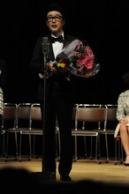 洒脱なスピーチで会場を沸かせたリリー・フランキー。