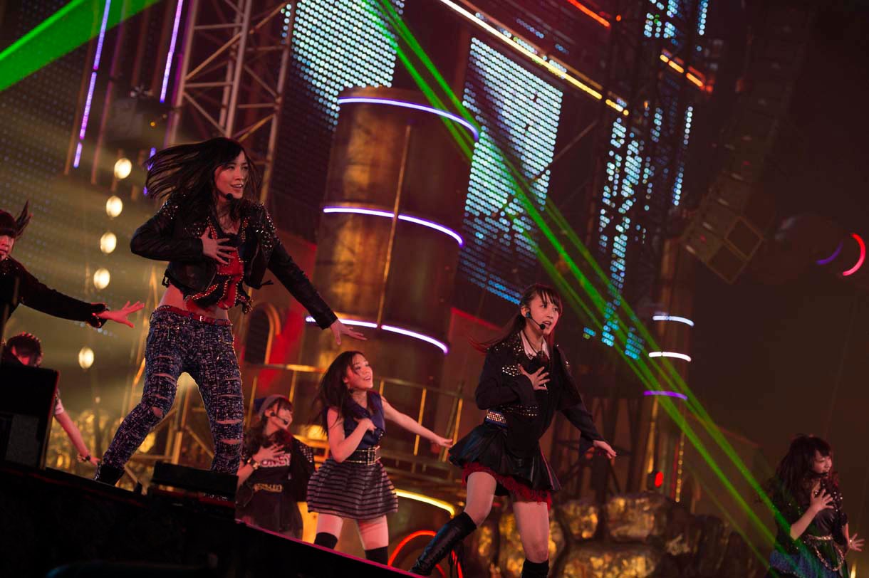 「Escape」を披露するSKE48。 (c)AKS