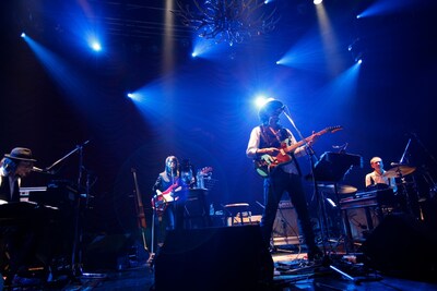 Caravan「Caravan LIVE EXTRA SPECIAL 2014 "新年祭"」の様子。（photo by susie）