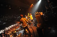 Czecho No Republic「エンジョイ！冬のネバーランドリリースツアー」ツアーファイナルの様子。