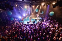 「SPACE SHOWER TV "LIVE with YOU" ～HY～」ライブの様子。（撮影：古渓一道）