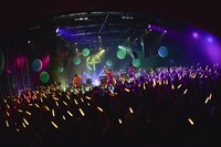 「SPACE SHOWER TV "LIVE with YOU" ～HY～」ライブの様子。（撮影：古渓一道）