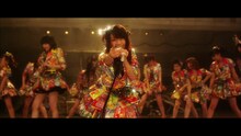 AKB48「前しか向かねえ」ビデオクリップのワンシーン。 (c)AKS