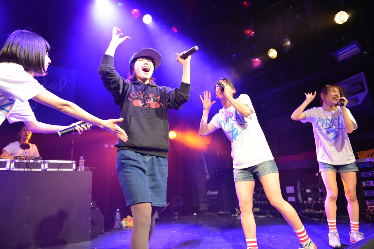 lyrical schoolとDJ Megu。