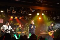 カスタマイZ「Dead or Alive～ホップ♪ステップ♪ジャンプ♪できるのか？～」の様子。