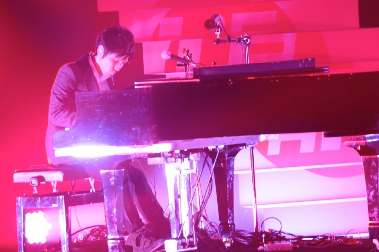 澤野弘之[nZk]