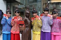 渋谷PARCO前に集合したチームしゃちチョコ。