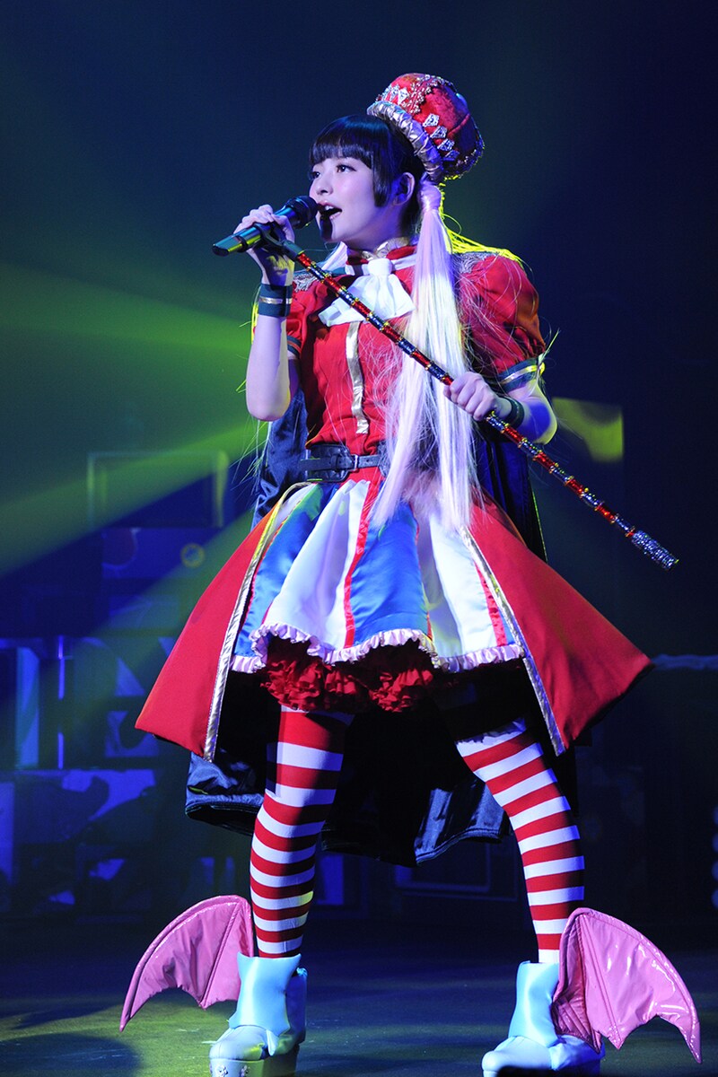 上坂すみれ「革命的ブロードウェイ主義者同盟 総決起集会」の様子。