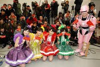 イベント前の記者会見の様子。