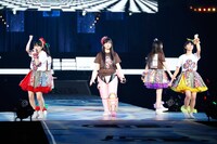 「ニッポン放送開局60周年記念 ももいろクローバーZ ももクロくらぶxoxo ～バレンタイン DE NIGHT だぁ～Z！2014」の様子。