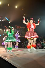 ももいろクローバーZ