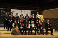 「第68回毎日映画コンクール」表彰式に参加した受賞者たち。