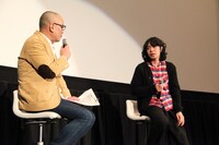 左からdeco・松田義人、峯田和伸。