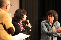 左からdeco・松田義人、峯田和伸、村井守。