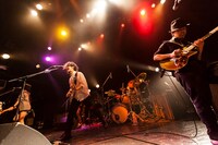 Hello Sleepwalkers「走りだす生命体」の様子。