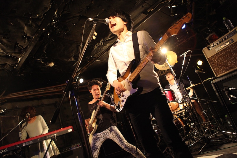 「テスラは泣かない。presents "Tell me how to CRY #1"」の様子。（Photo by Tomoko Arai（LIVERALLY））