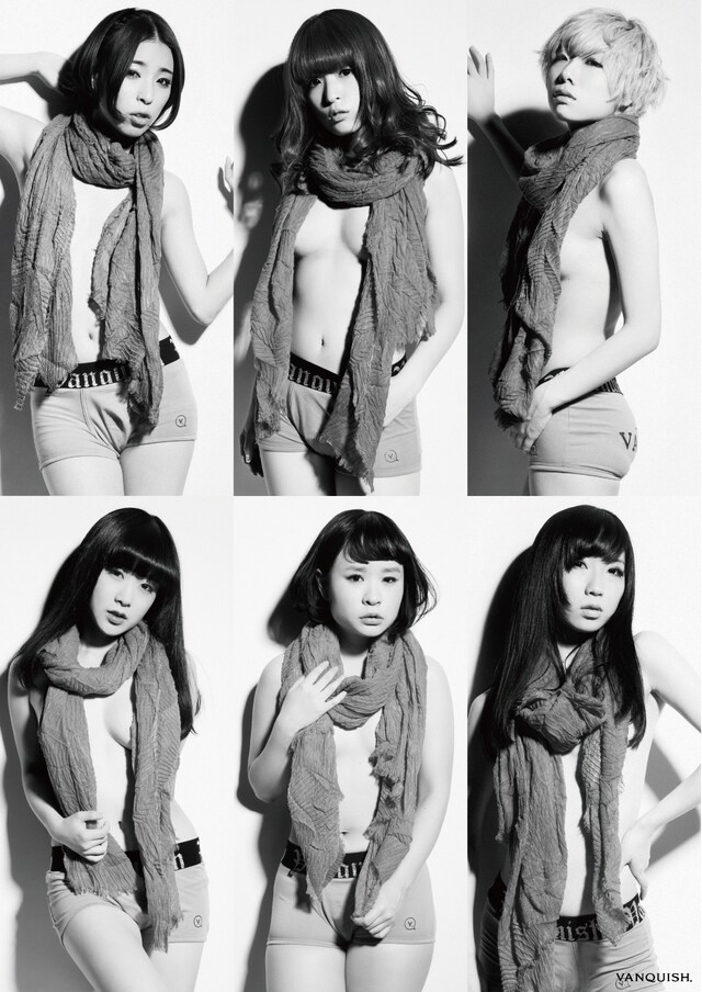 ファッションブランド「VANQUISH」のモデルを務めるBiS。