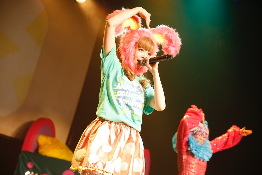 「NANDA COLLECTION WORLD TOUR 2014」シアトル公演のきゃりーぱみゅぱみゅ。 （photo by AKI ISHII）