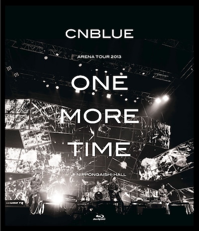 CNBLUE「ARENA TOUR 2013-ONE MORE TIME- @NIPPONGAISHI HALL」Blu-rayジャケット