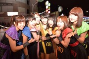 アップアップガールズ(仮)「ENJOY!! ENJO(Y)!!」PV撮影の様子。