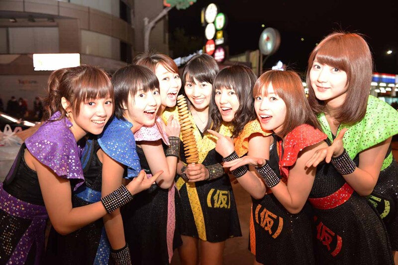 アップアップガールズ(仮)「ENJOY!! ENJO(Y)!!」PV撮影の様子。
