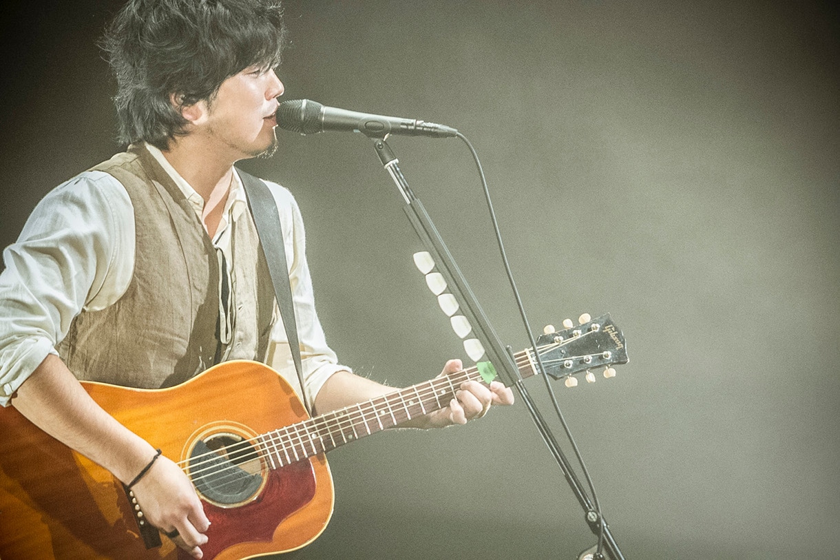 「Hata Motohiro Visionary live 2013 -historia-」の様子。 （撮影：杉田真）