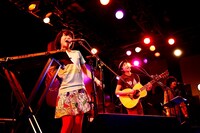 蜜「キス アンド クライでSHOW」渋谷duo MUSIC EXCHANGE公演の様子。（撮影：大畑陽子）